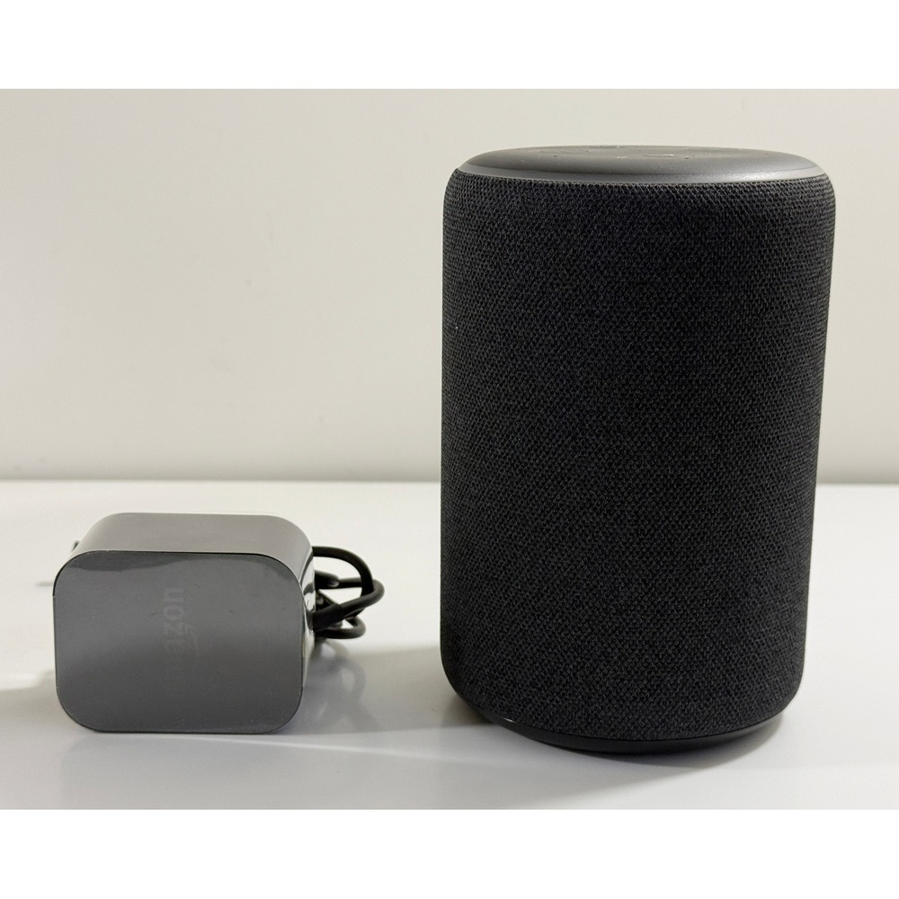 Amazon Echo 2nd Gen Smart Speaker Charcoal Fabric Zigbee Hub L9D29R